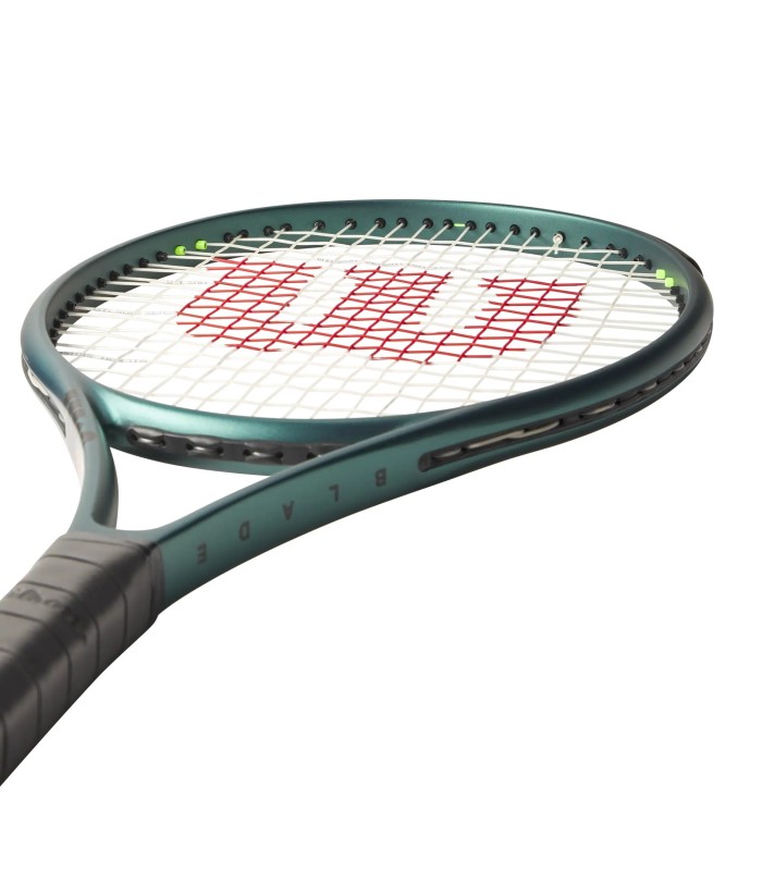 RACCHETTA WILSON BLADE JR 26 V9 2024 | Ipontennis