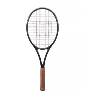 Wilson RF 01 (300g) racket1