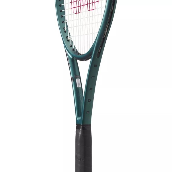 Wilson Blade 100 v9 (300g) Racket | Ipontennis