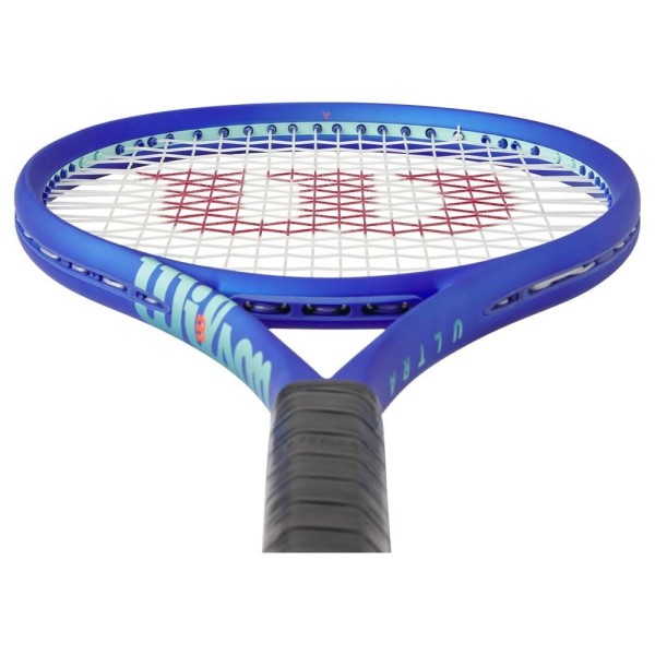 Wilson Ultra 100 V5 Racket (300g) | Ipontennis
